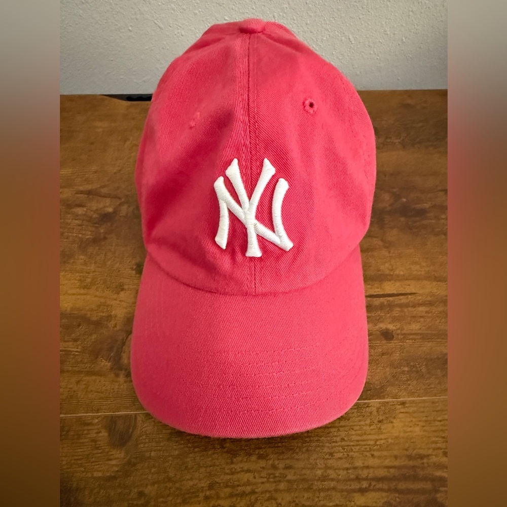 Genuine Merchandise Red New York Yankees Baseball Cap with White Logo